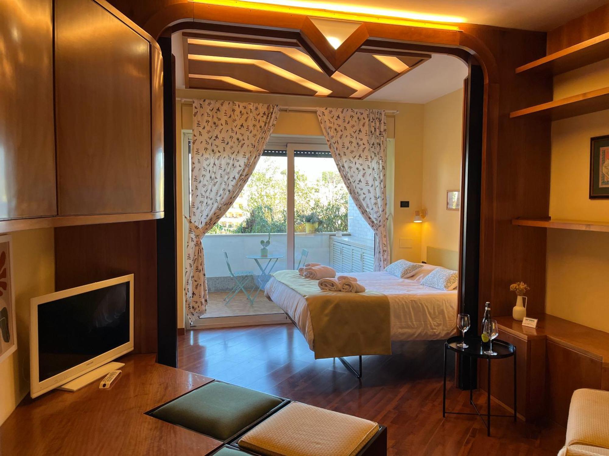 Delmirani's Book - Vatican View Appartement *